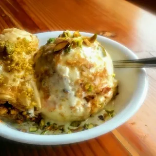 Baklava ice cream