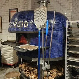 Wood fired pizza oven