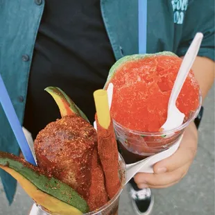 shaved ice: a diablito de tamarindo &amp; fresa y limón !