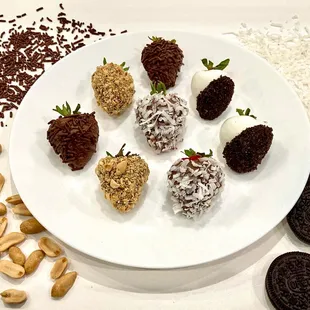 strawberries with toppings