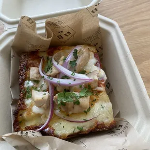 Butter Chicken Pizza