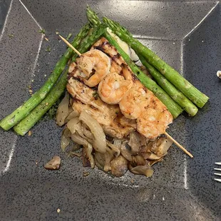 Gorgeous presentation, plentiful and excellent flavor!  Bourbon Chicken and Shrimp.