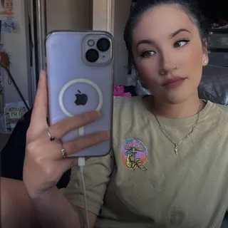 Hayley G.
