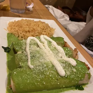 Spinach &amp; Chicken Enchiladas