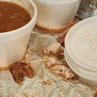 the contents of a meal