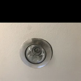 the "exhaust fan" we were told was just a heating lamp so we didnt KNOW it was broken doesn't even look like an exhaust fan to me