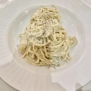 Cacio E Pepe