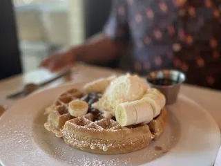 Bread Winners Cafe & Bakery - North Park Center