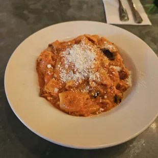Rigatoni and meatballs