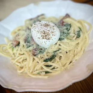 pasta dish, pasta, food