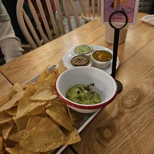 The beat chips and salsa!