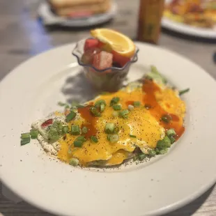 Veggie Omelette with Egg Whites and Fruit