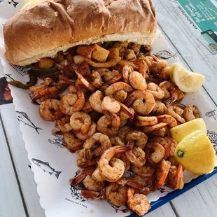 Shrimp tray (4-5 people) and garlic bread (extra $)