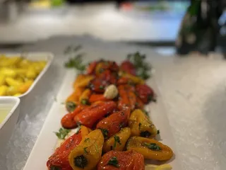 Berth 55 Fish Market and Seafood Deli