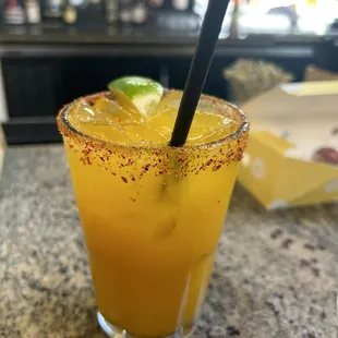 Spicy mango margarita