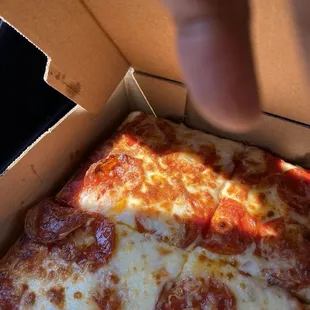 San Remos Pizza