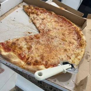 Cheese Pizza