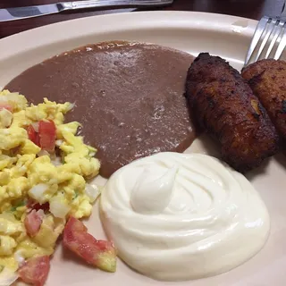 Desayuno Salvadoreno