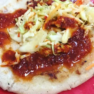 Frijol y Queso Pupusa