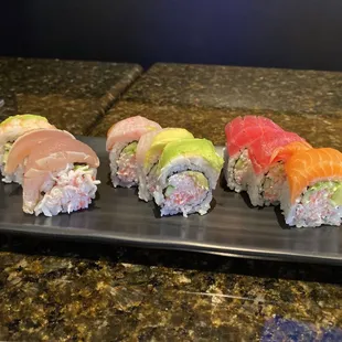 Rainbow Roll (9pc)
