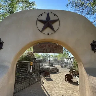 The Old West hangout with Southwest atmosphere