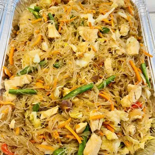 Chicken pancit tray