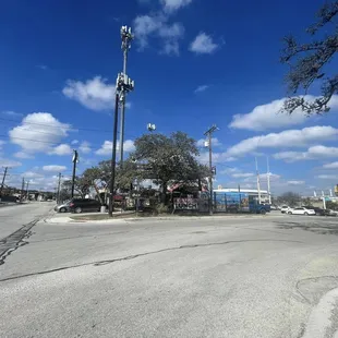 See how much free parking there is on the street