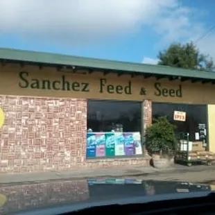 Sanchez Feed &amp; Seed