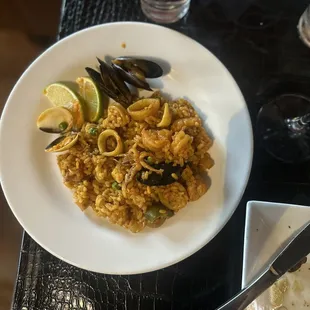 Seafoof paella