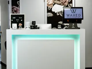 Waxed Brow & Body Bar