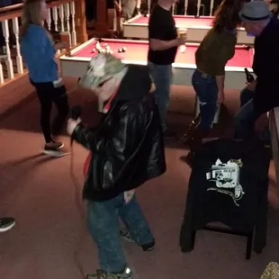 Mt Clemens Elvis... karaoke 9pm Fridays