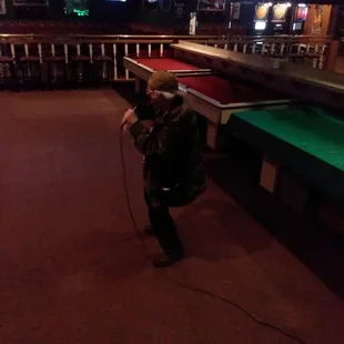 Mt Clemens Elvis layin it down...