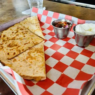 Cheese quesadilla