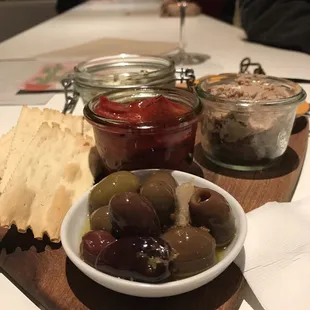 sharables and wine tasting