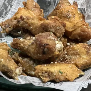 Garlic wings