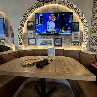 interior, crepes