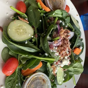 Spinach salad