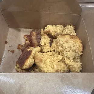 This was how my cornbread was presented, not ok. It&apos;s very good, but I can&apos;t imagine this is what your Menu photo would look like.