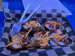 Neal’s Pour House and Grub