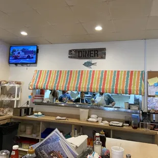 sushi and sashimi, interior