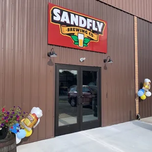 the entrance to sandfly brewing