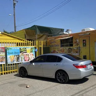 exterior of Sandhu Punjabi Dhaba, Union Avenue, Bakersfield