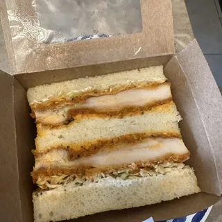 SPICY TRUFFLE CHICKEN KATSU SANDO