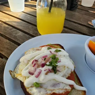 Avocado tartine