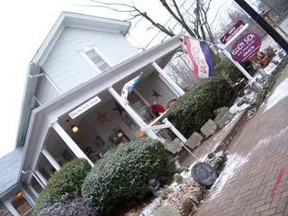 Ellen Sea Art & Antiques