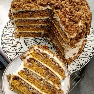 Pumpkin Crunch Cake