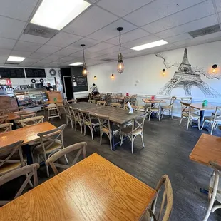 the interior of a restaurant