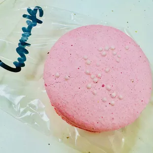 Strawberry Macaron