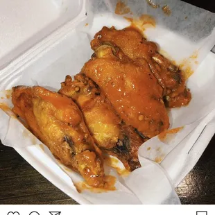 Good review from a wing blogger!
