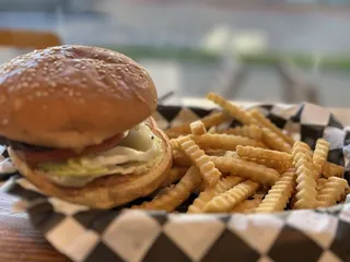 Fuller's Burger Shack - Cascade Station